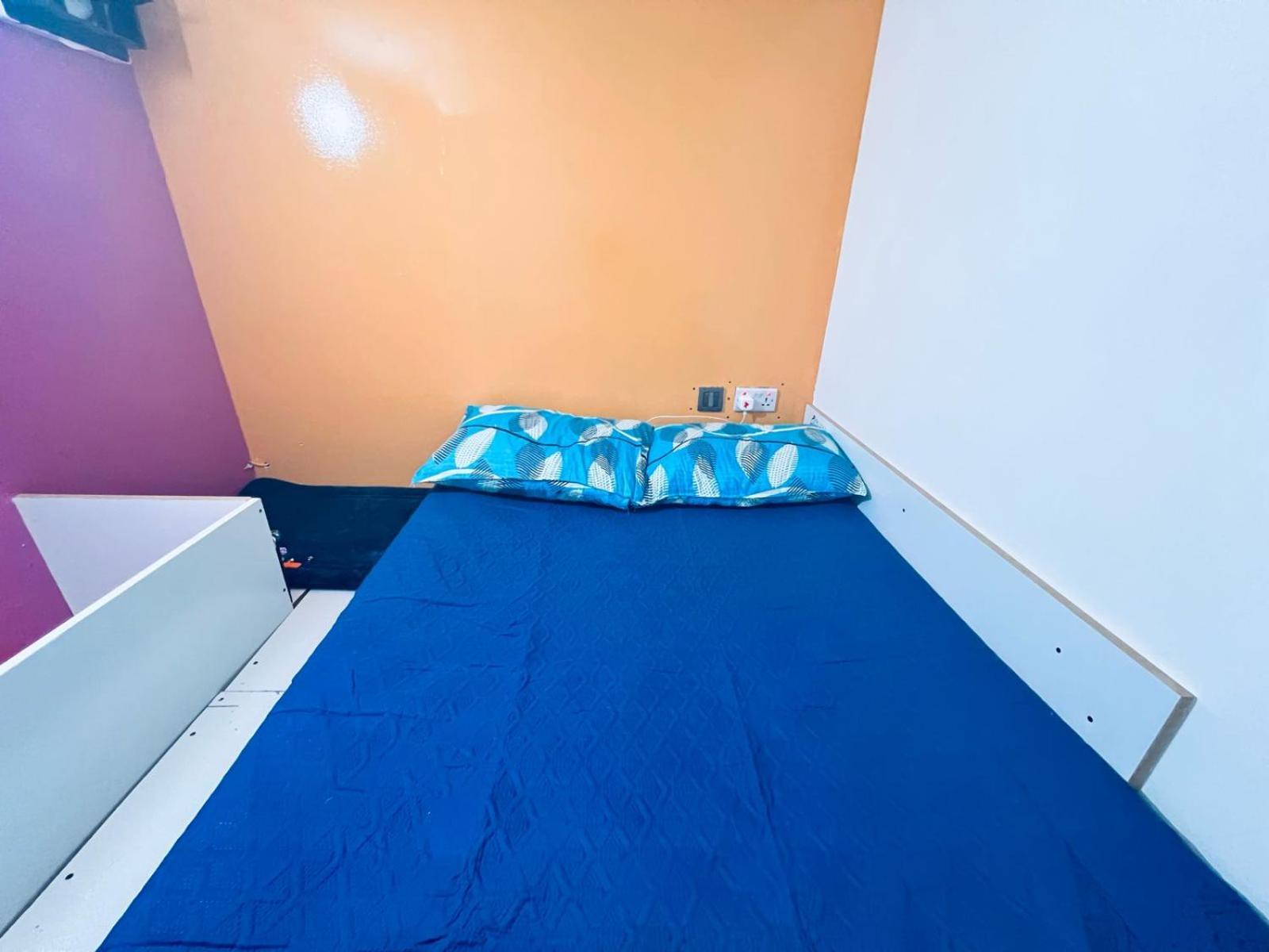 דירות דובאי Moon Backpackers Burjman Exit 2, Family Partitions, Loft Partitions, מראה חיצוני תמונה