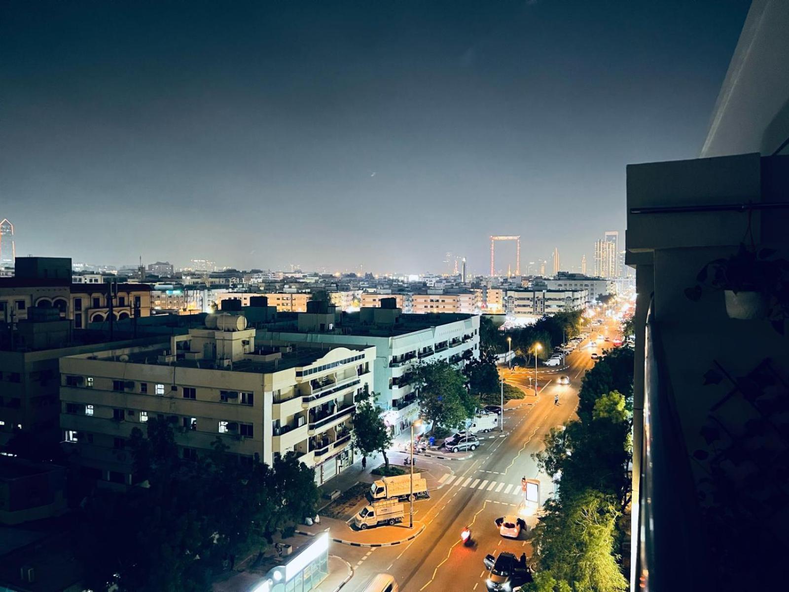 דירות דובאי Moon Backpackers Burjman Exit 2, Family Partitions, Loft Partitions, מראה חיצוני תמונה
